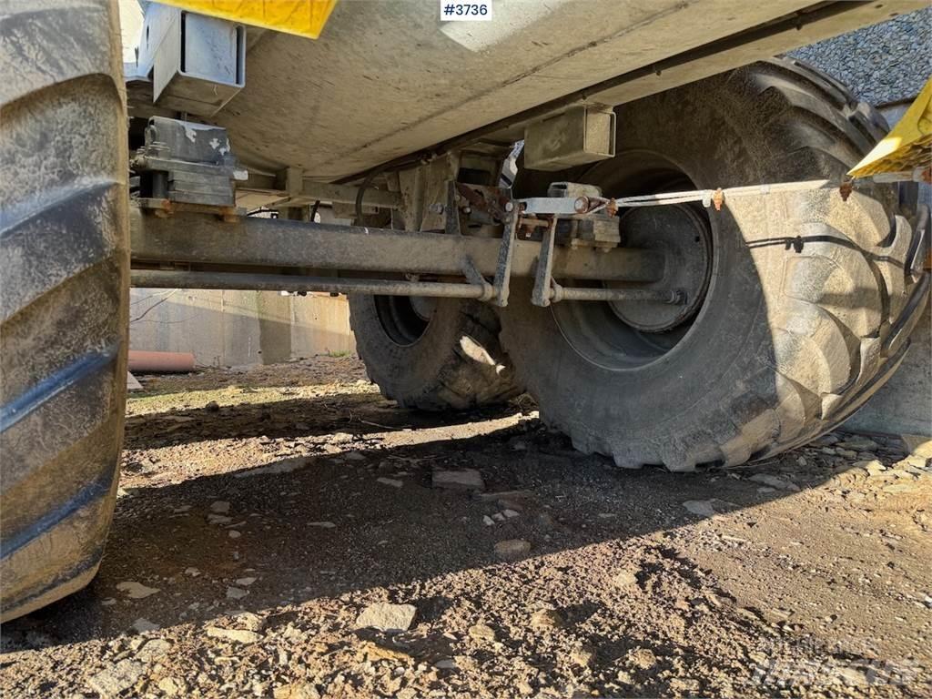 Fliegl VFW 10600 Perforatoare