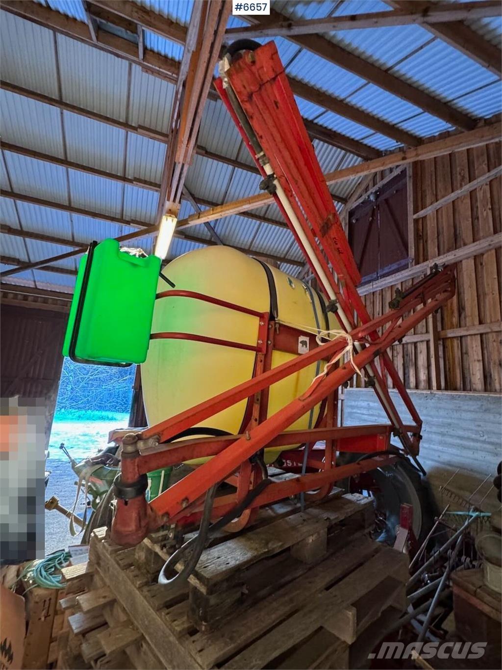 Hardi åkersprøyte Tractoare agricole sprayers