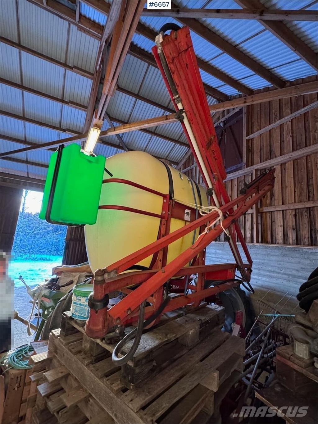 Hardi åkersprøyte Tractoare agricole sprayers