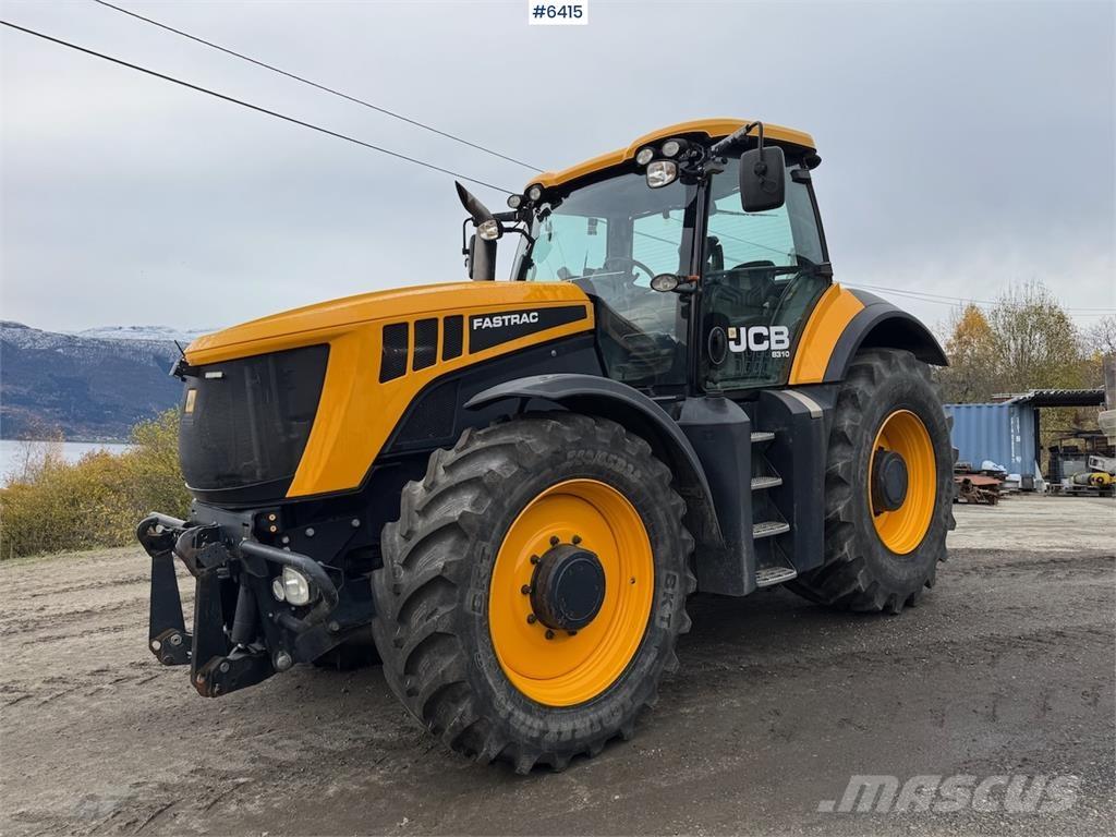 JCB 8310 Fastrac Tractoare