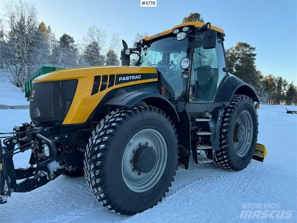 JCB Fastrac 8250 Tractoare