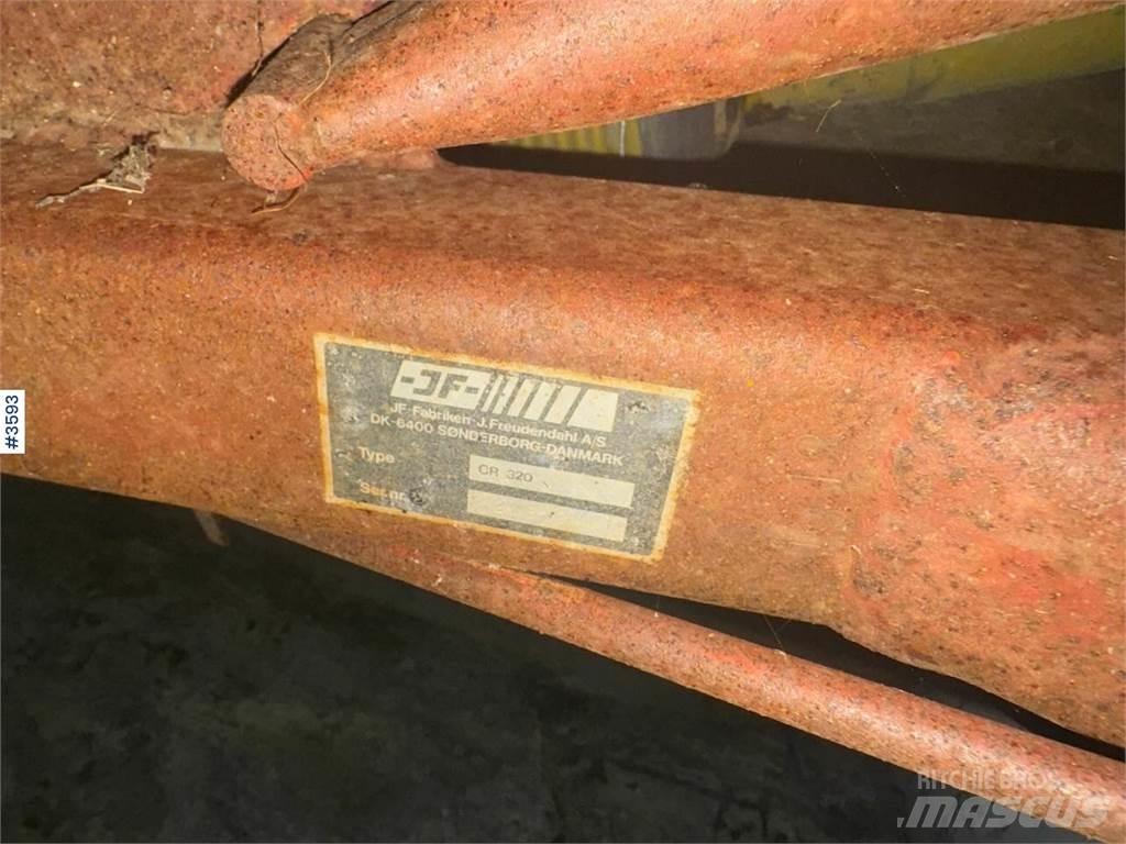 JF CR 320 Alte echipamente pentru recoltat