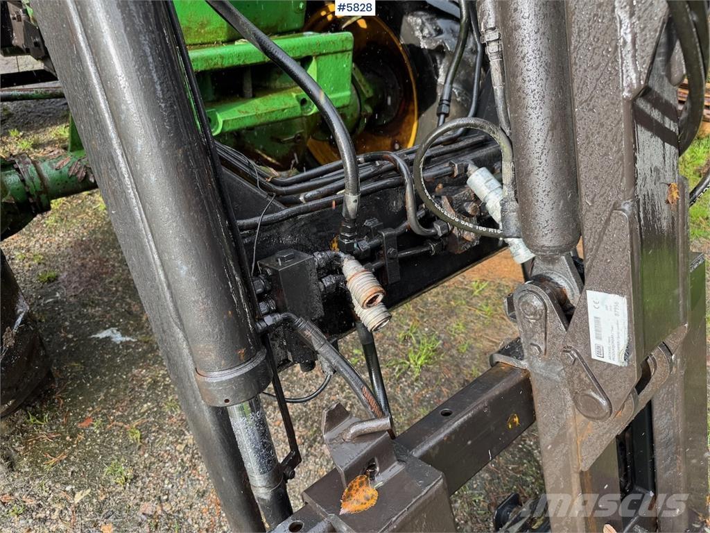 John Deere 1630 Tractoare