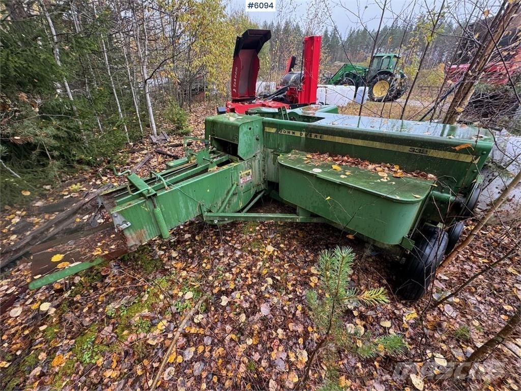 John Deere 332 Alte echipamente pentru recoltat
