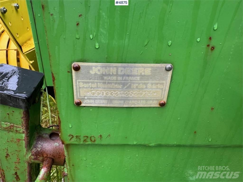 John Deere 332 A Alte echipamente pentru recoltat