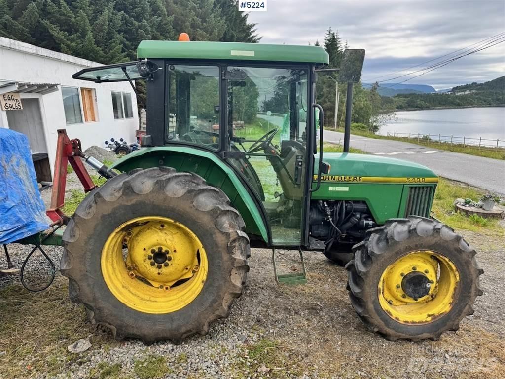 John Deere 5400 Tractoare