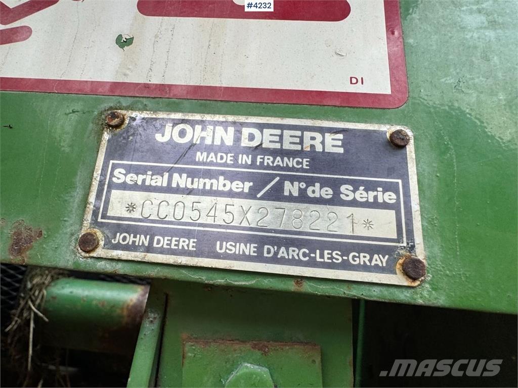 John Deere 545 Alte echipamente pentru recoltat