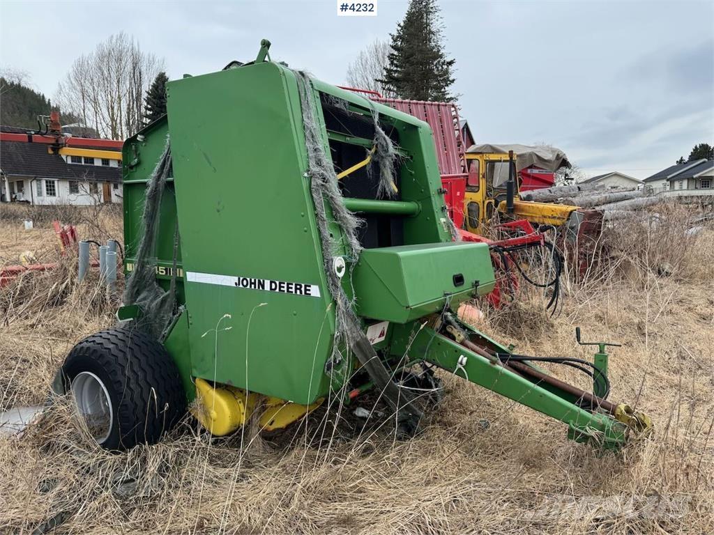 John Deere 545 Alte echipamente pentru recoltat