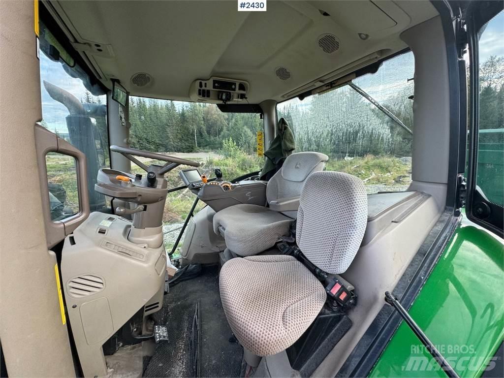 John Deere 6155R Tractoare