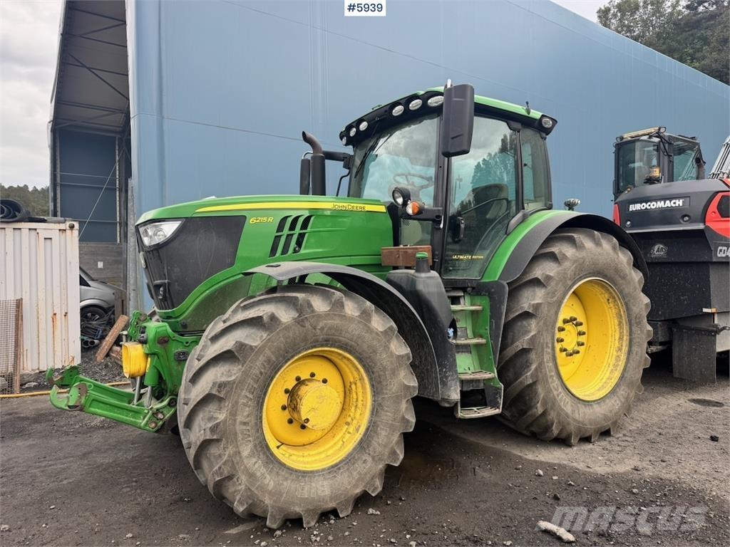 John Deere 6215R Tractoare
