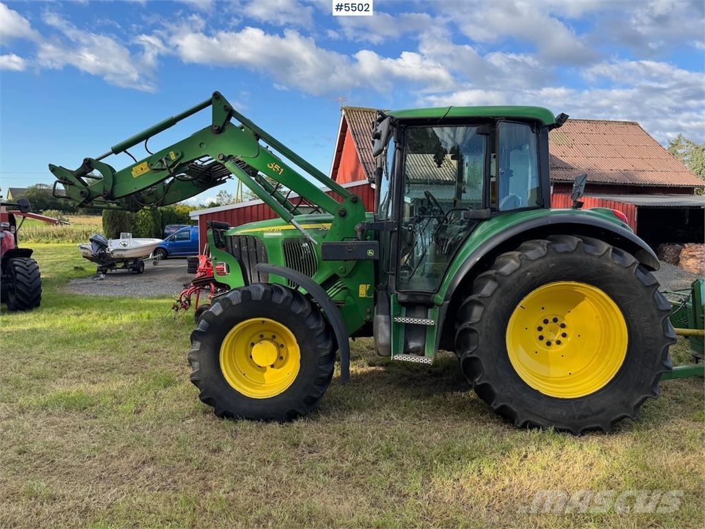 John Deere 6220 Tractoare