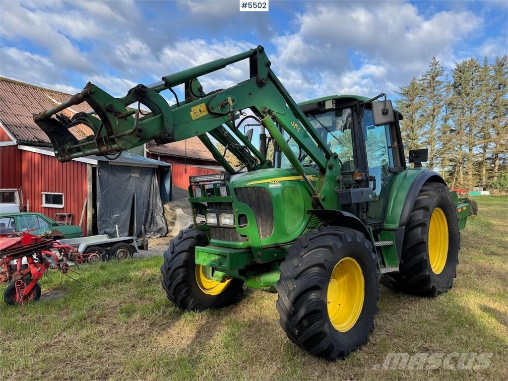 John Deere 6220 Tractoare