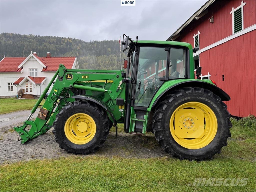 John Deere 6320 Tractoare