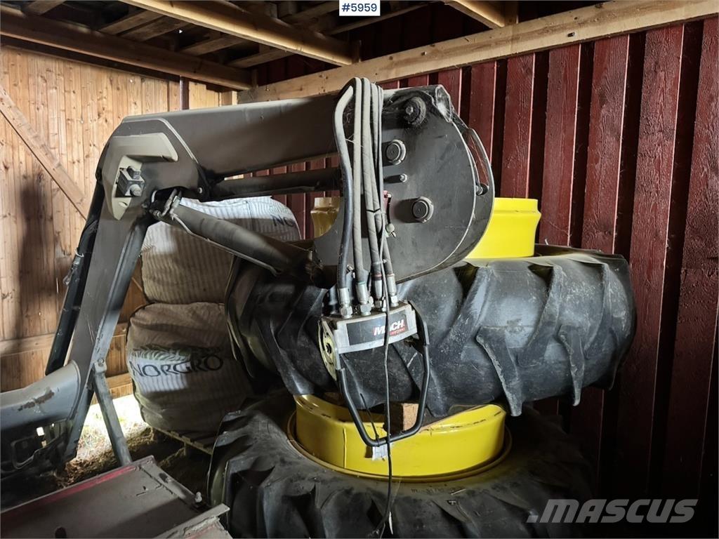 John Deere 6930 Tractoare