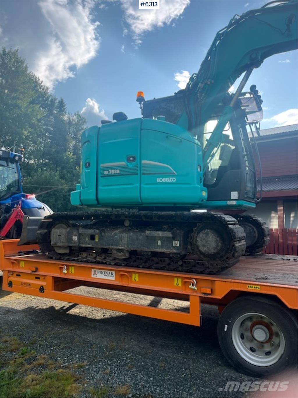 Kobelco SK75SR-3E Excavatoare pe șenile
