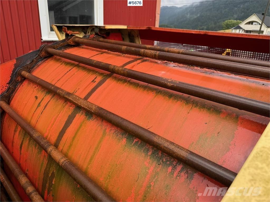 Krone KR 125 Alte echipamente pentru recoltat
