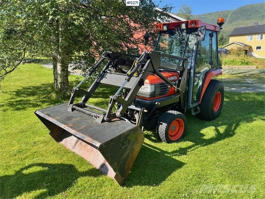 Kubota STA-35 Tractoare