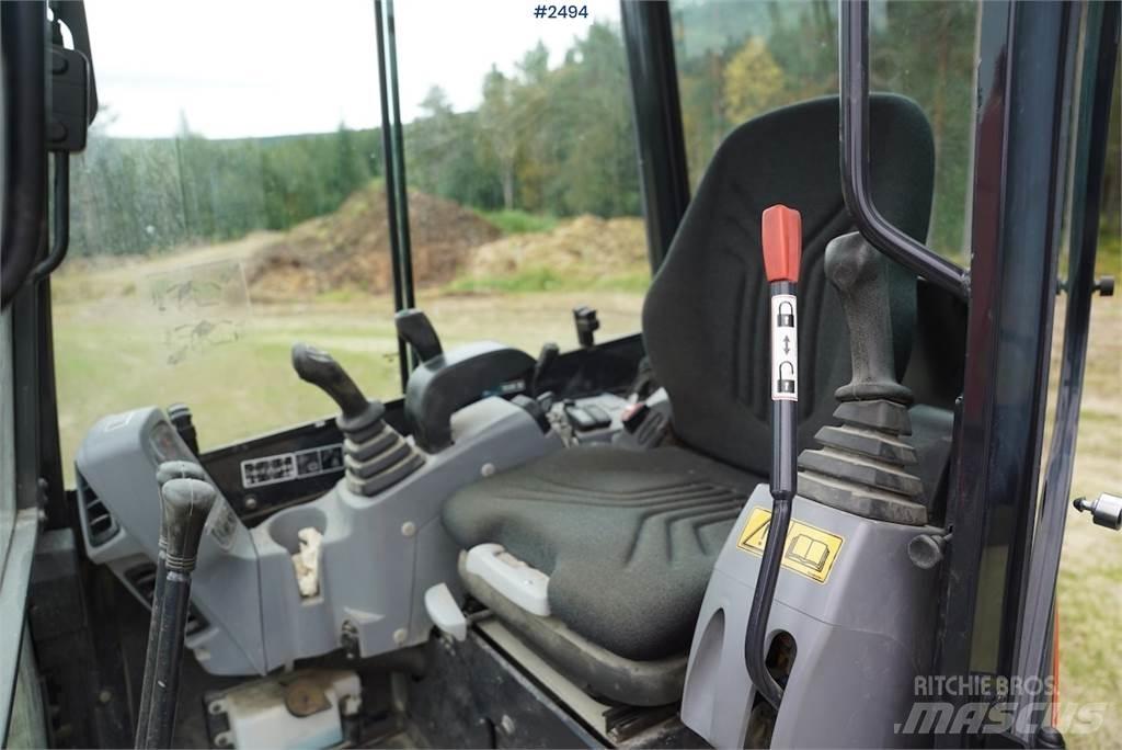 Kubota U27-4 Excavatoare pe șenile

