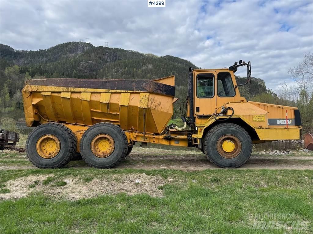Moxy MT 30 R Incarcator pe pneuri
