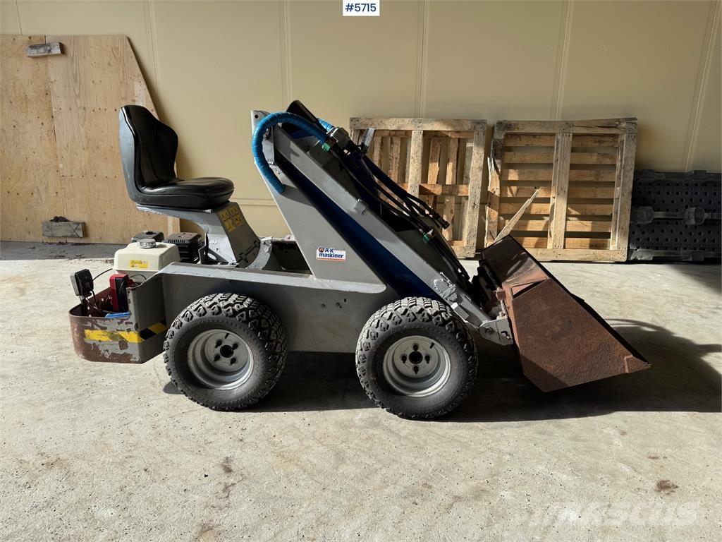 Multione F14B Incarcatoare multifunctionale