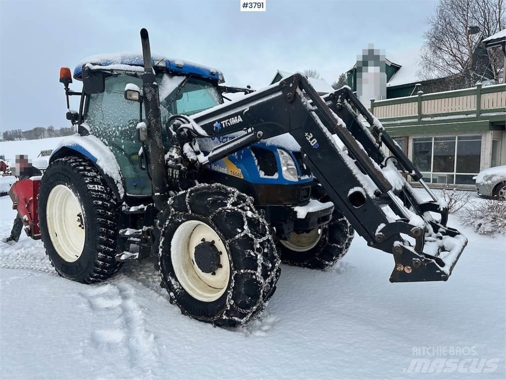 New Holland T6040 Tractoare