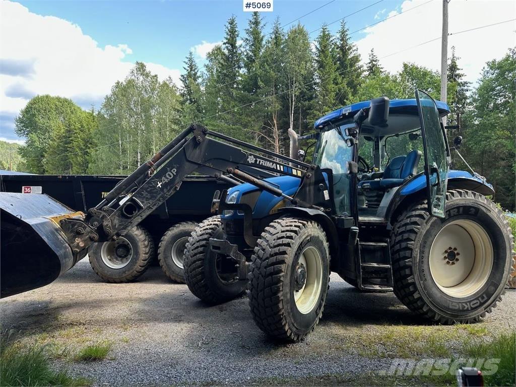 New Holland T6040 Tractoare