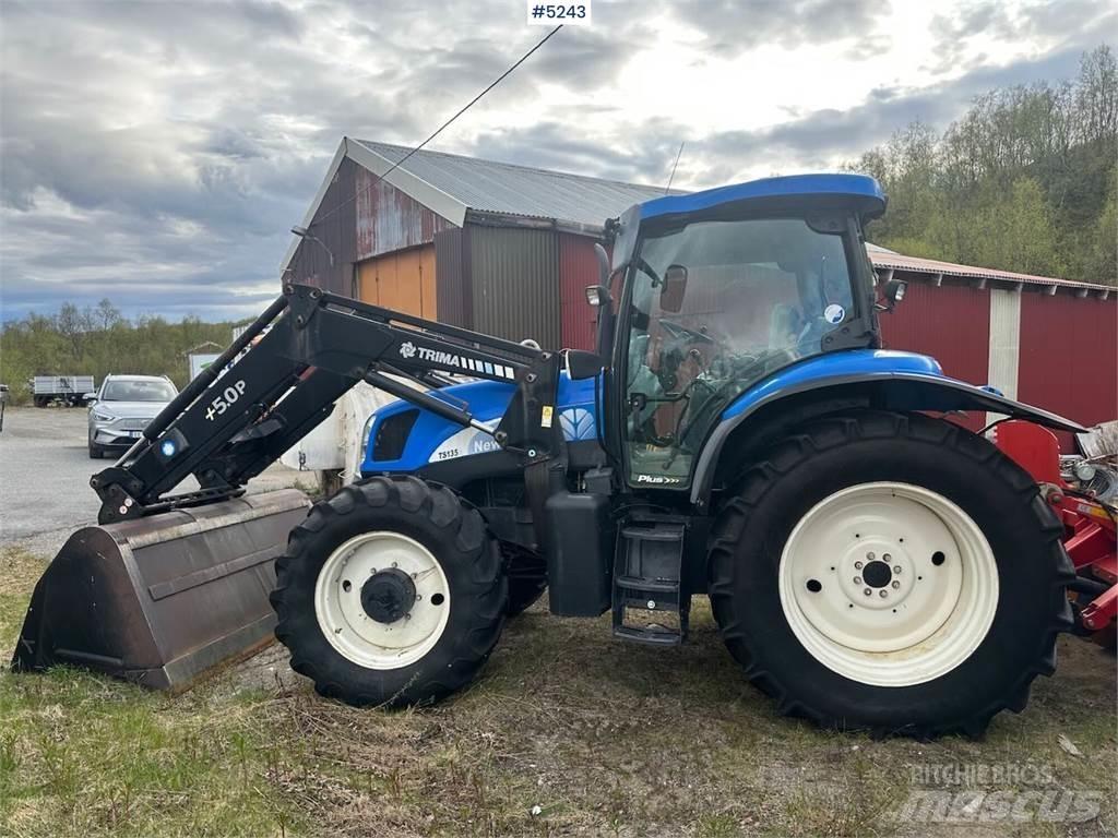 New Holland TS135 Tractoare