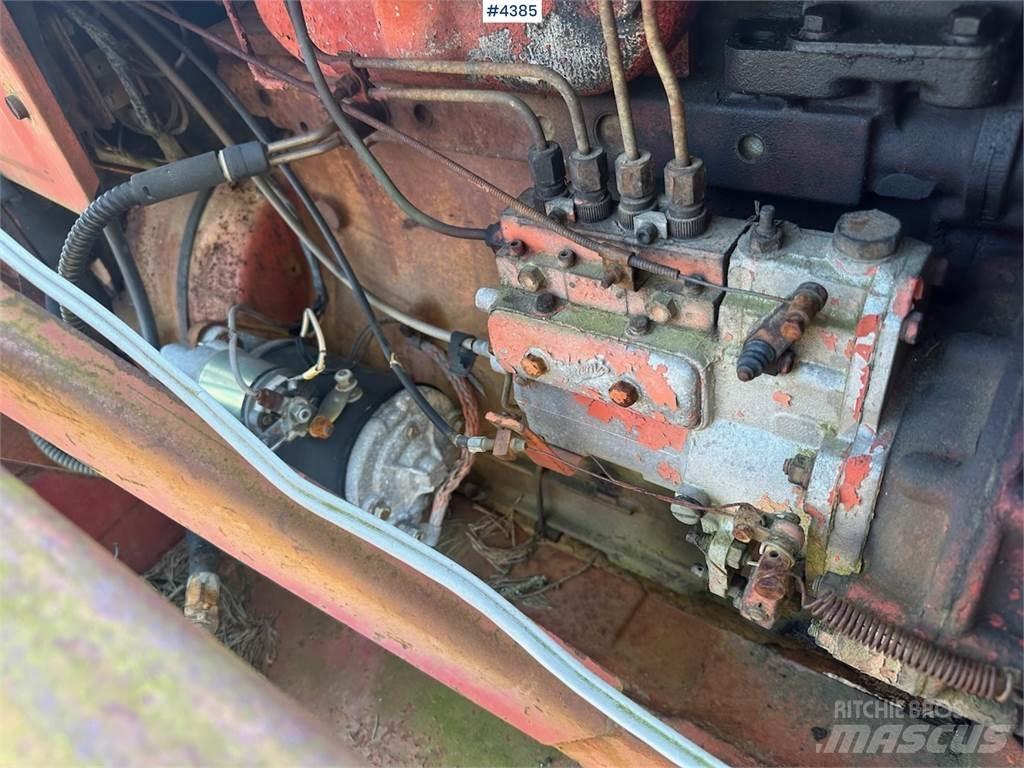 Nuffield 4 Excavatoare pe șenile
