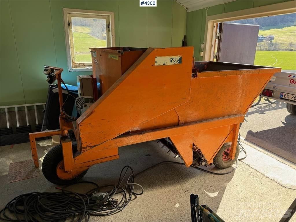 Orkel F2 Hranire animale
