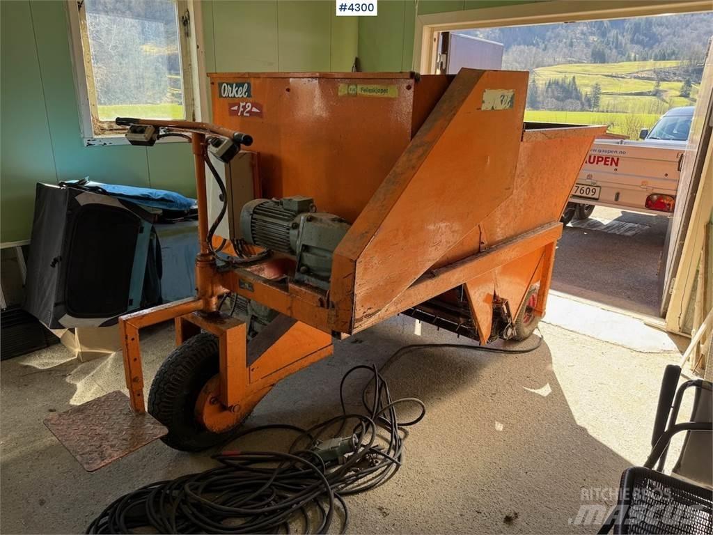 Orkel F2 Hranire animale