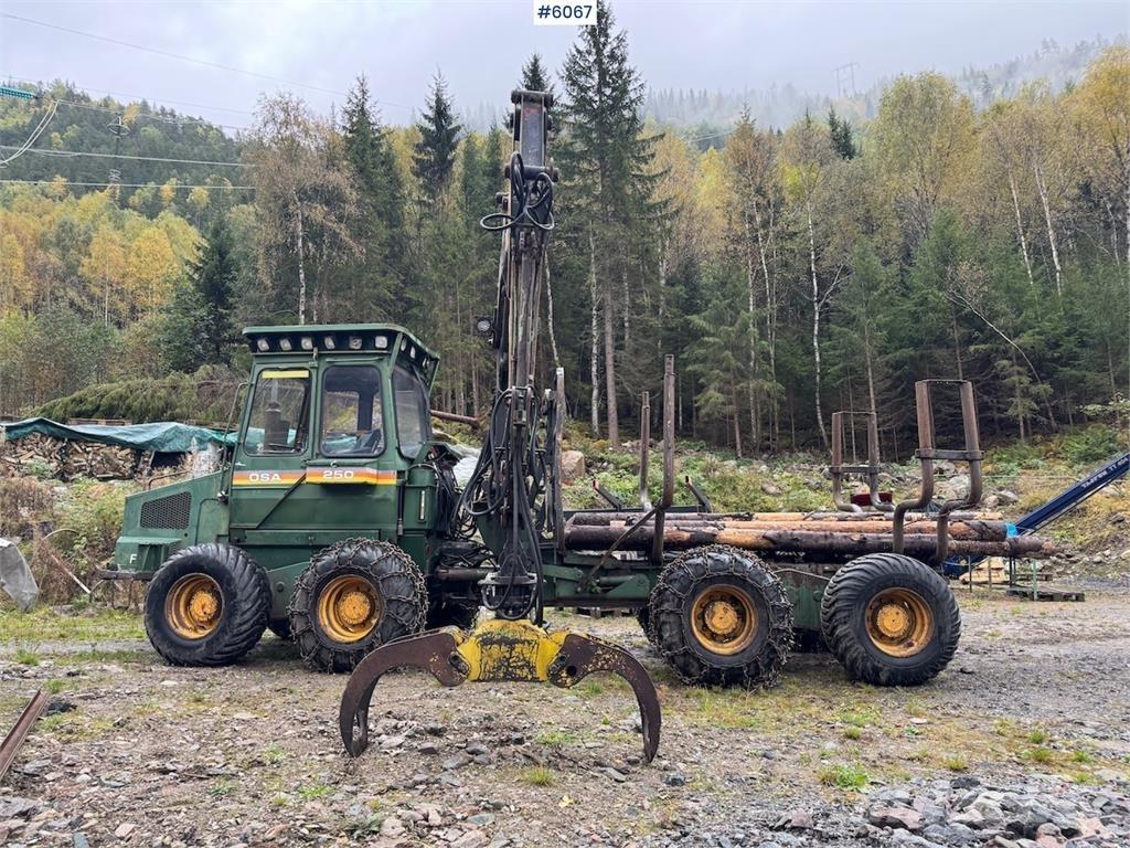  Øsa 250 FMG Macarale de transport