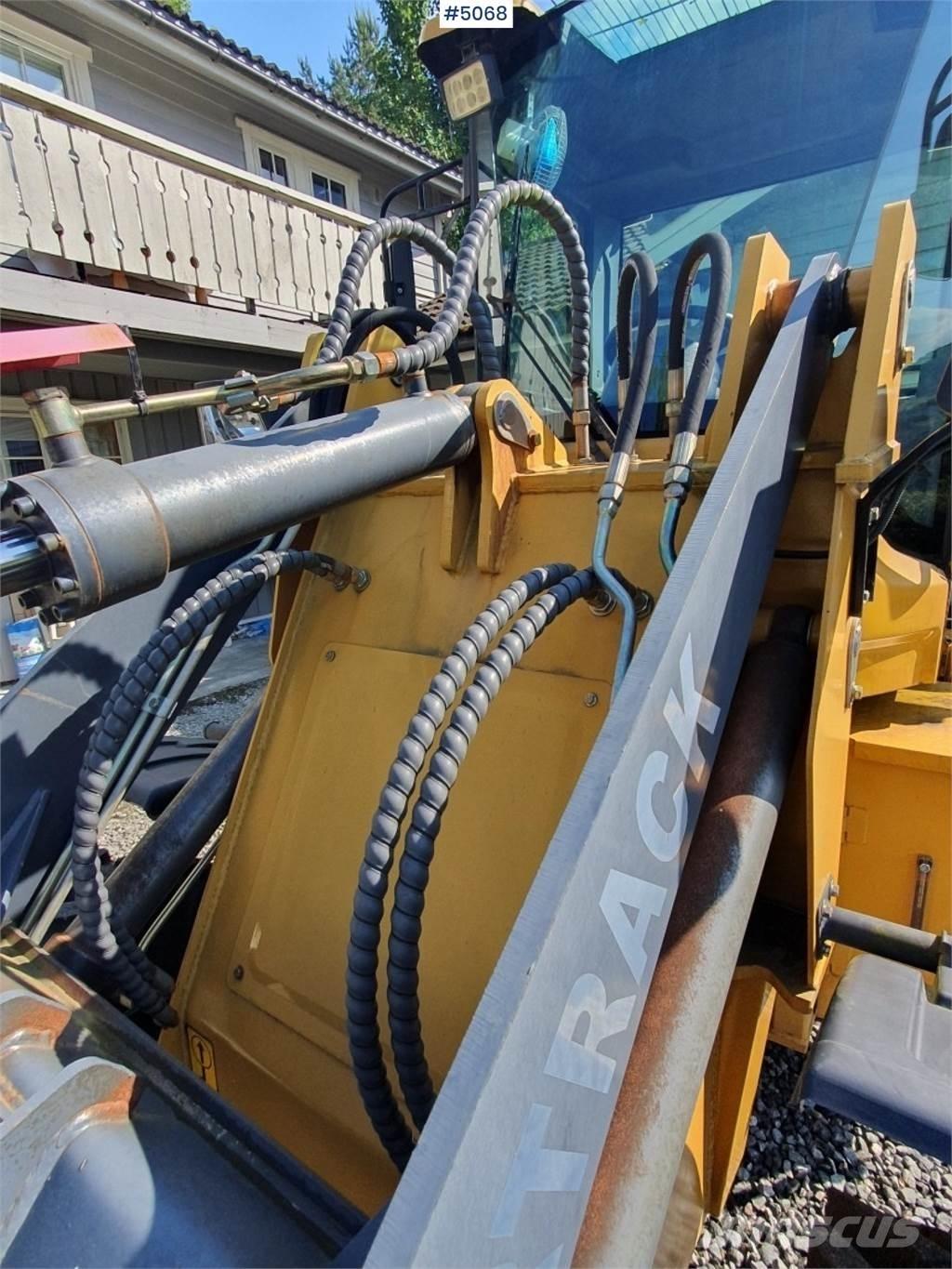 Powertrack L36 Incarcator pe pneuri