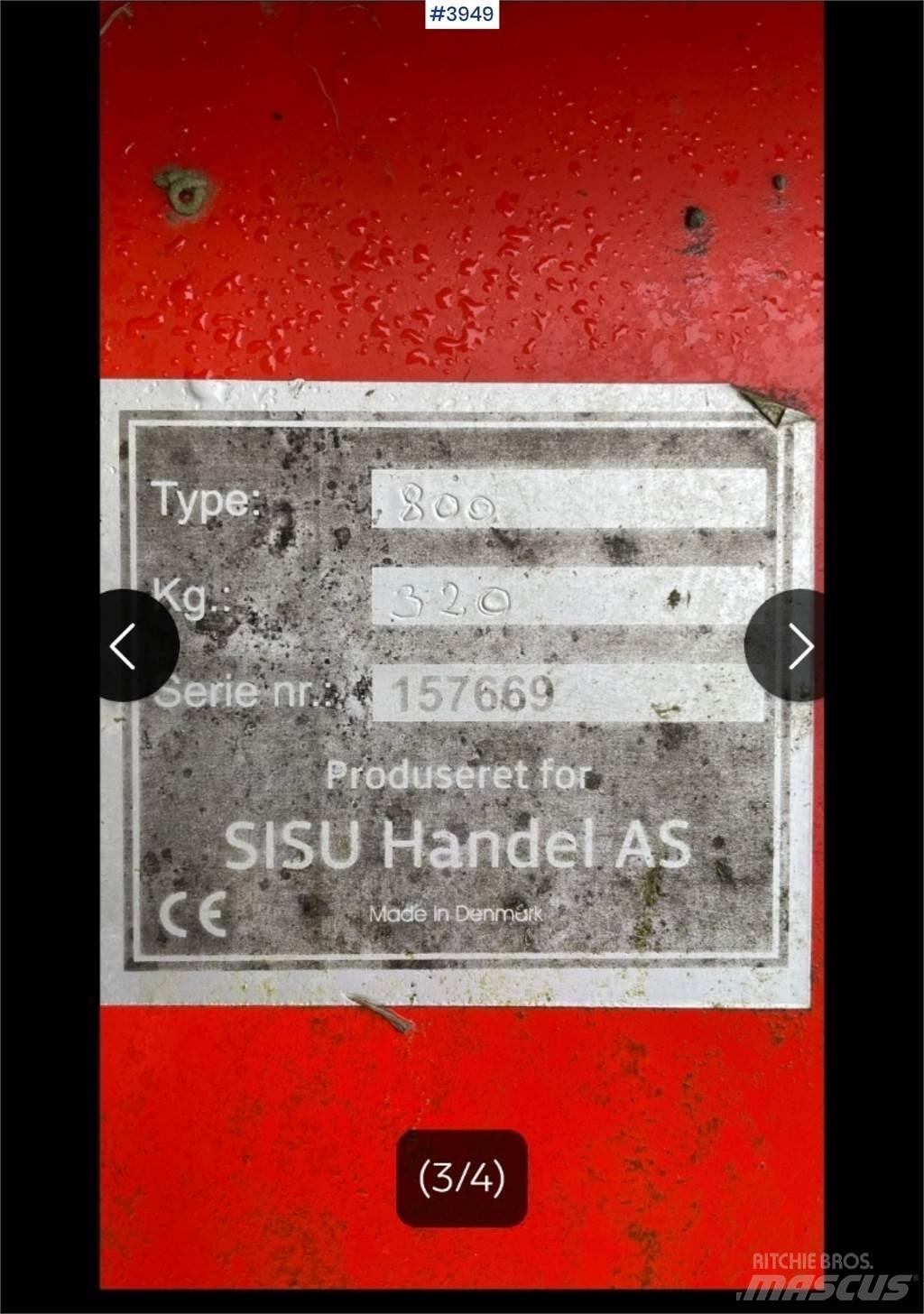 Sisu 800 Alte masini pentru drum si zapada
