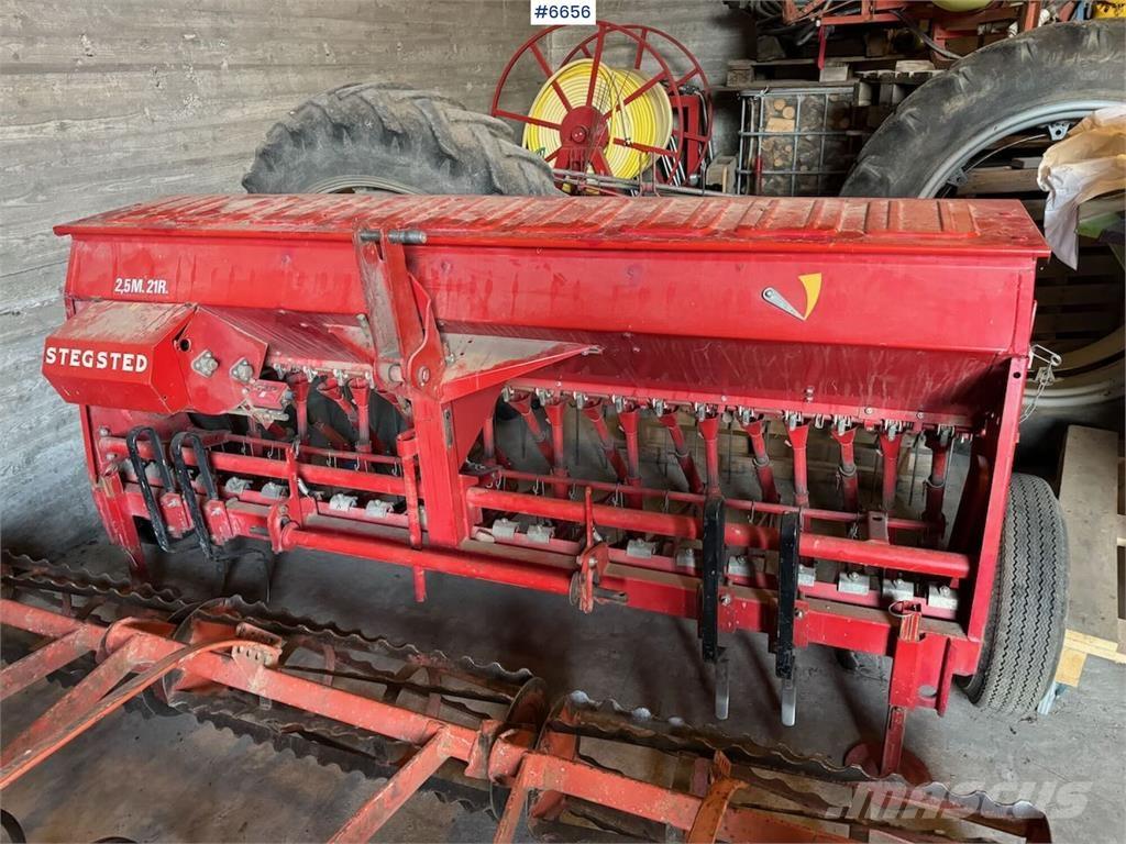 Stegsted Såmaskin Perforatoare