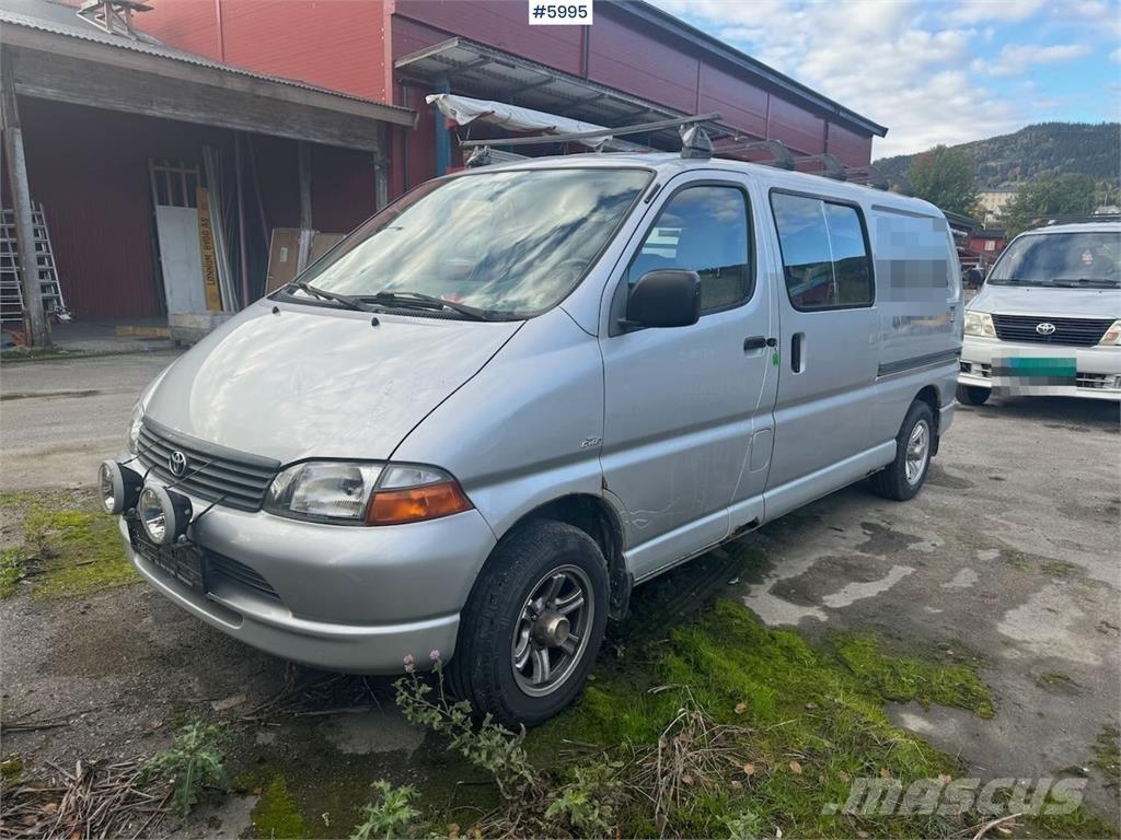 Toyota Hiace Utilitara