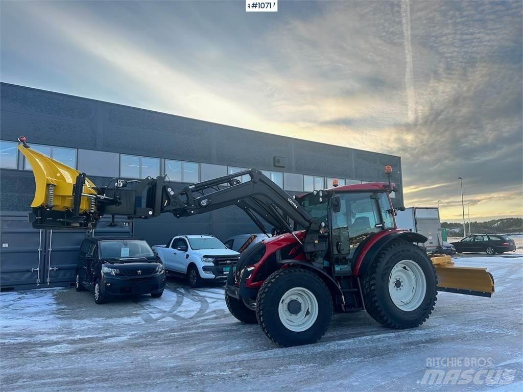 Valtra A95 4x4 Tractoare