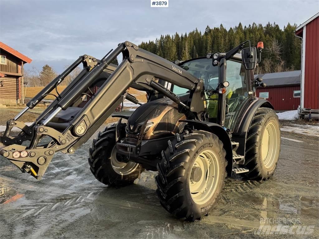 Valtra G135 Tractoare