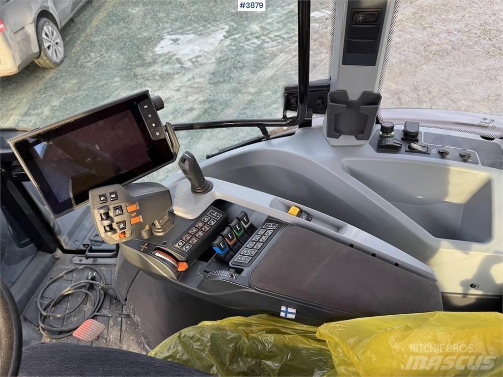 Valtra G135 Tractoare