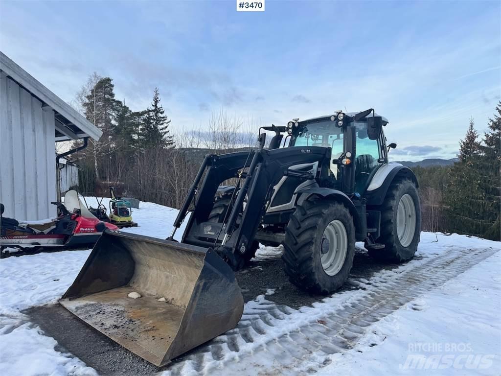 Valtra N134 Tractoare