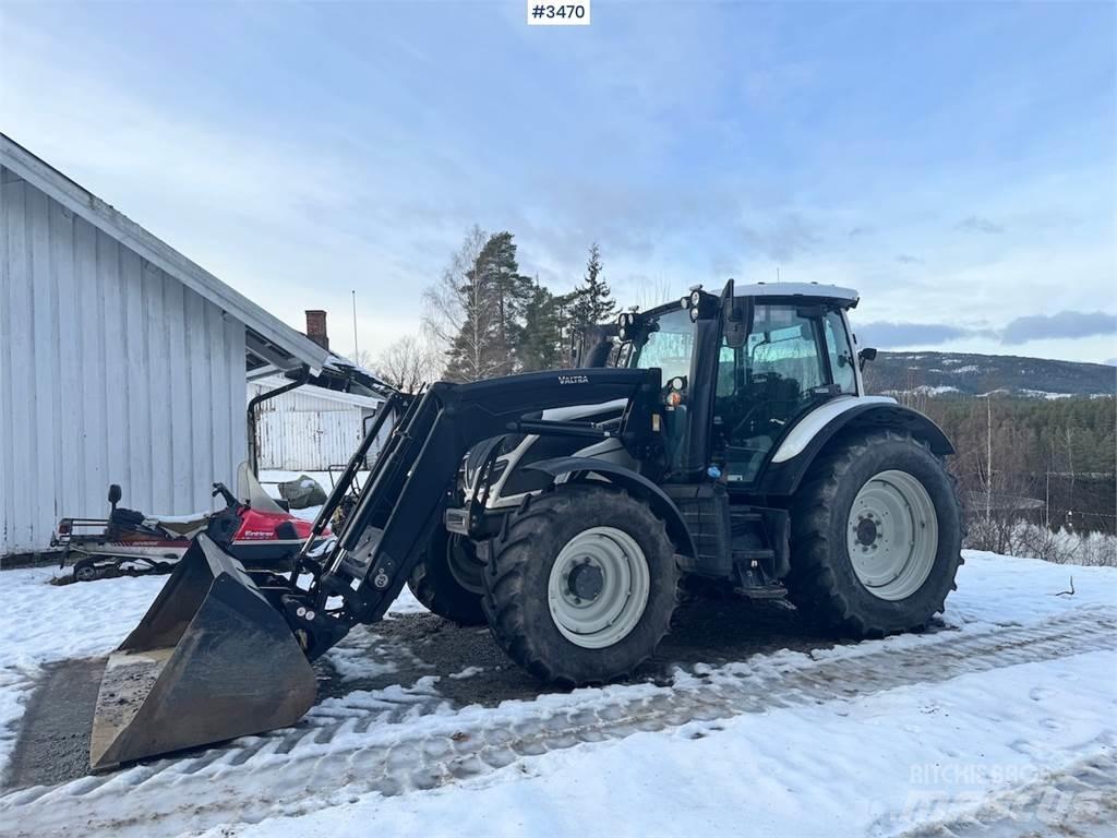 Valtra N134 Tractoare