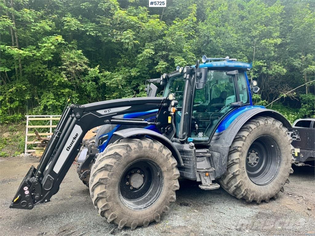 Valtra N175 Tractoare