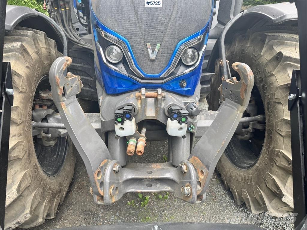Valtra N175 Tractoare