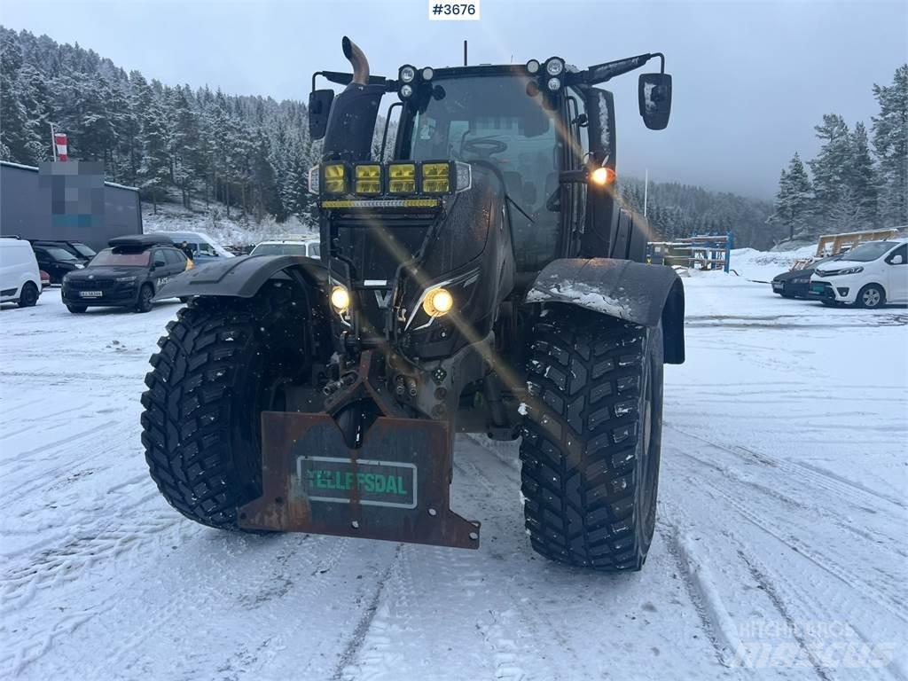 Valtra T254 Tractoare