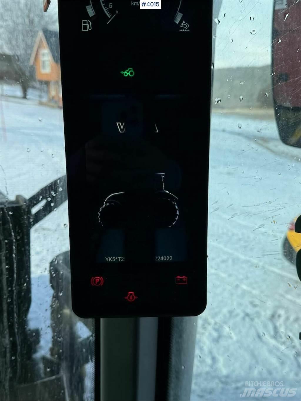 Valtra T255 Tractoare
