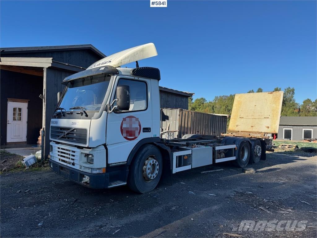 Volvo FM 6x2. Altele