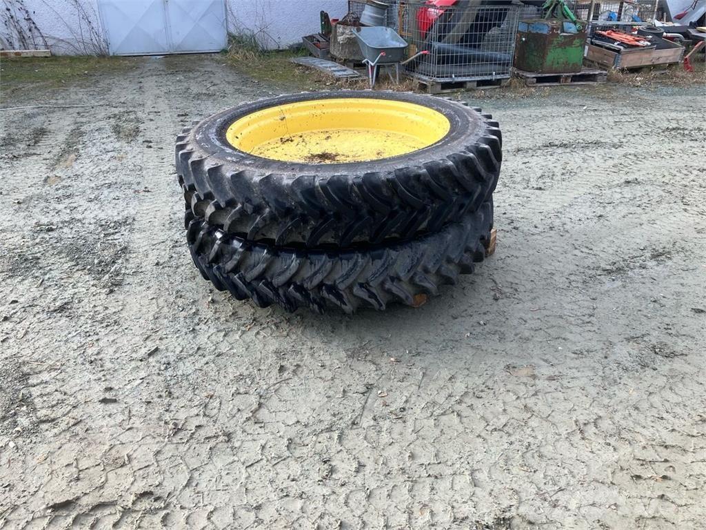  12.4 R 42 Utilaje agricole - Altele