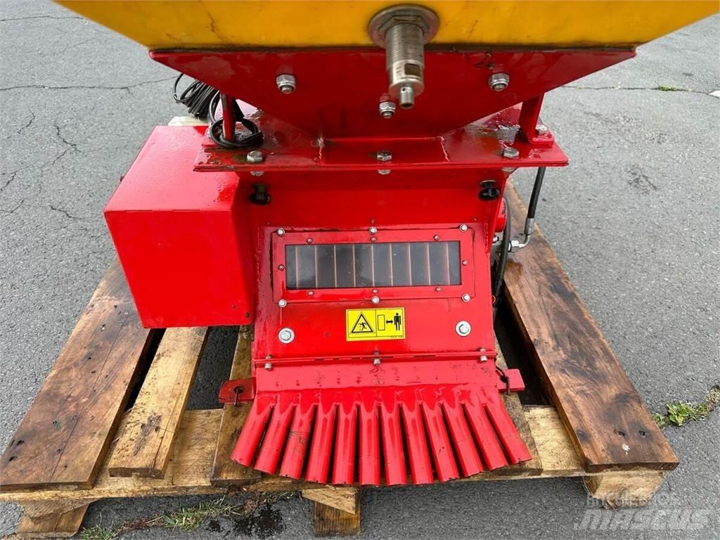  300 Hydraulisch Alte masini de fertilizare si accesorii