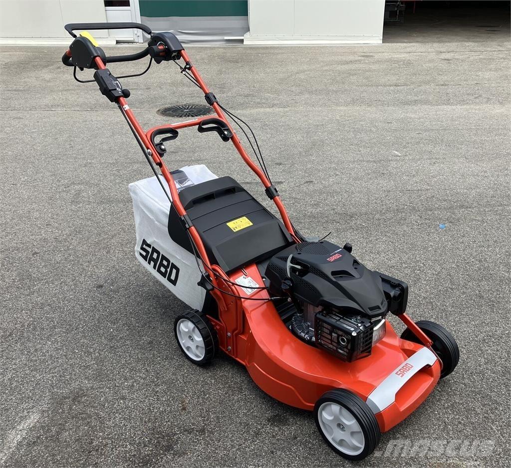  54- K Vario B Utilaje întreţinere terenuri - Altele