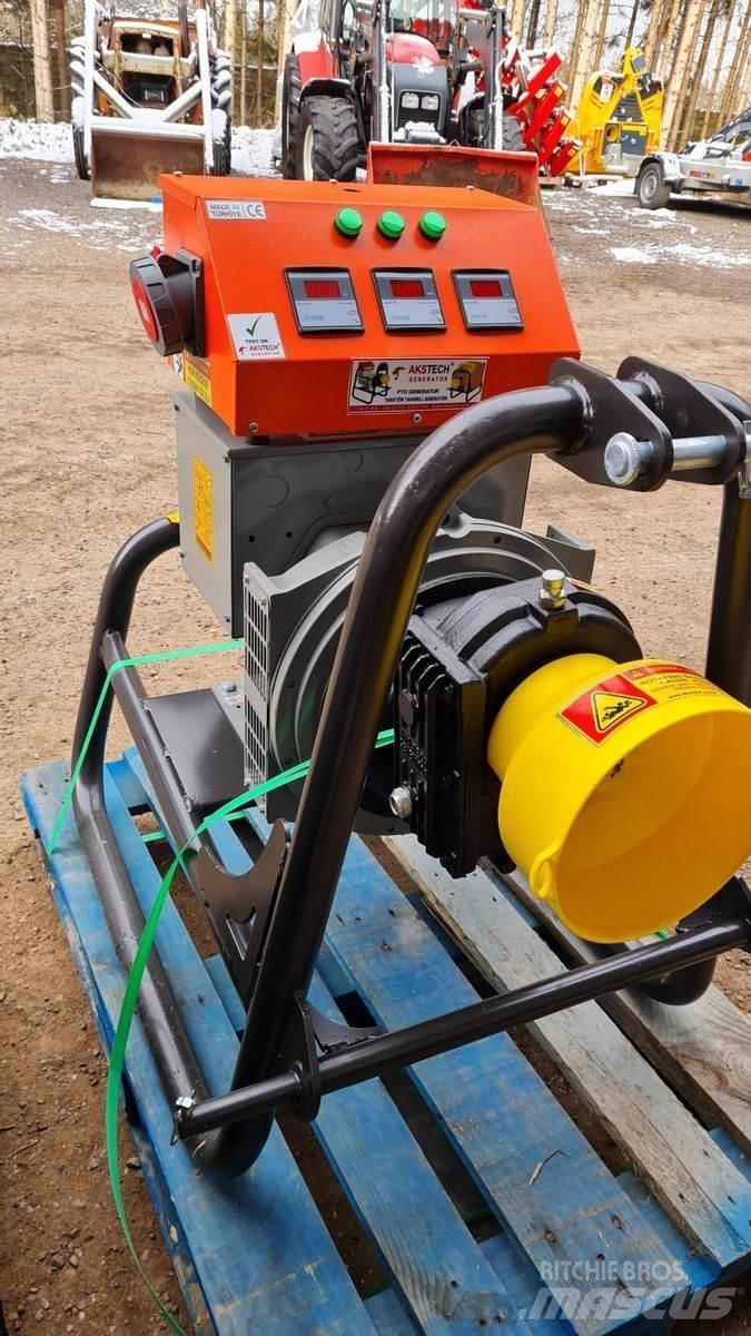  AKS32SRL Utilaje si accesorii folosite la cresterea animalelor