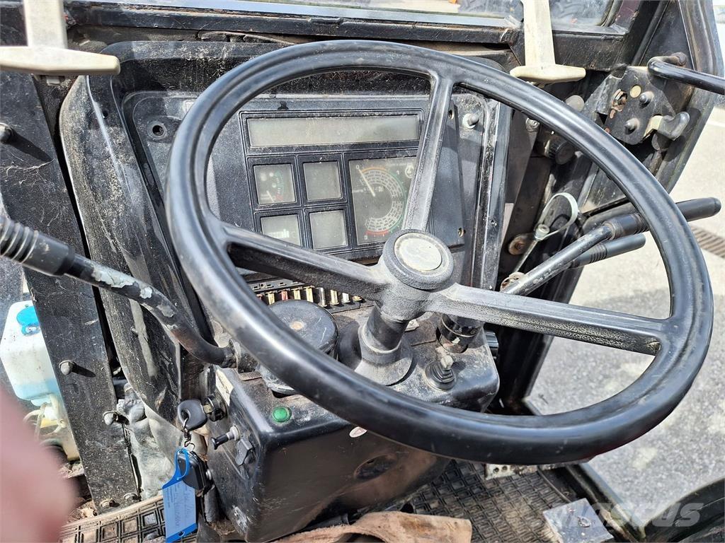 Case IH 2140 Tractoare